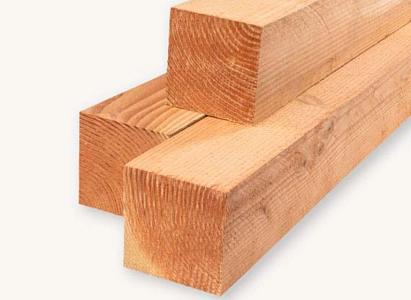 <p>Of je nu een schutting wilt plaatsen of een vlonder wilt aanleggen: met ons assortiment tuinhout en composiet zit je altijd goed. Je vindt bij ons duurzame houtsoorten zoals douglas, eiken en geïmpregneerd grenen, maar ook onderhoudsvrije composietplanken. Perfect voor de doe-het-zelver én de hovenier die topkwaliteit zoekt. Alles direct uit voorraad leverbaar en te bekijken in onze showtuin in Ane. Zo bouw jij aan een tuin waar je jarenlang van geniet.</p>
