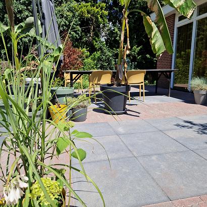 Signature Edge 60x60x4 cm dark sepia