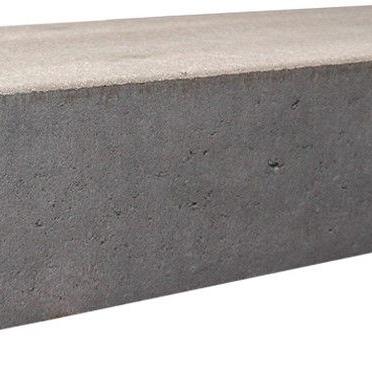 Traptrede massief 18x40x100cm Grijs