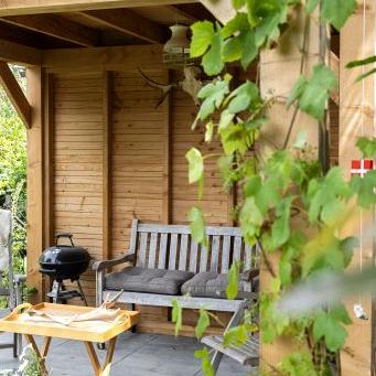 Open overkapping met pergola