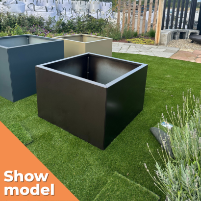 Showmodel | Plantenbak 90x90x60 cm Donkerbruin